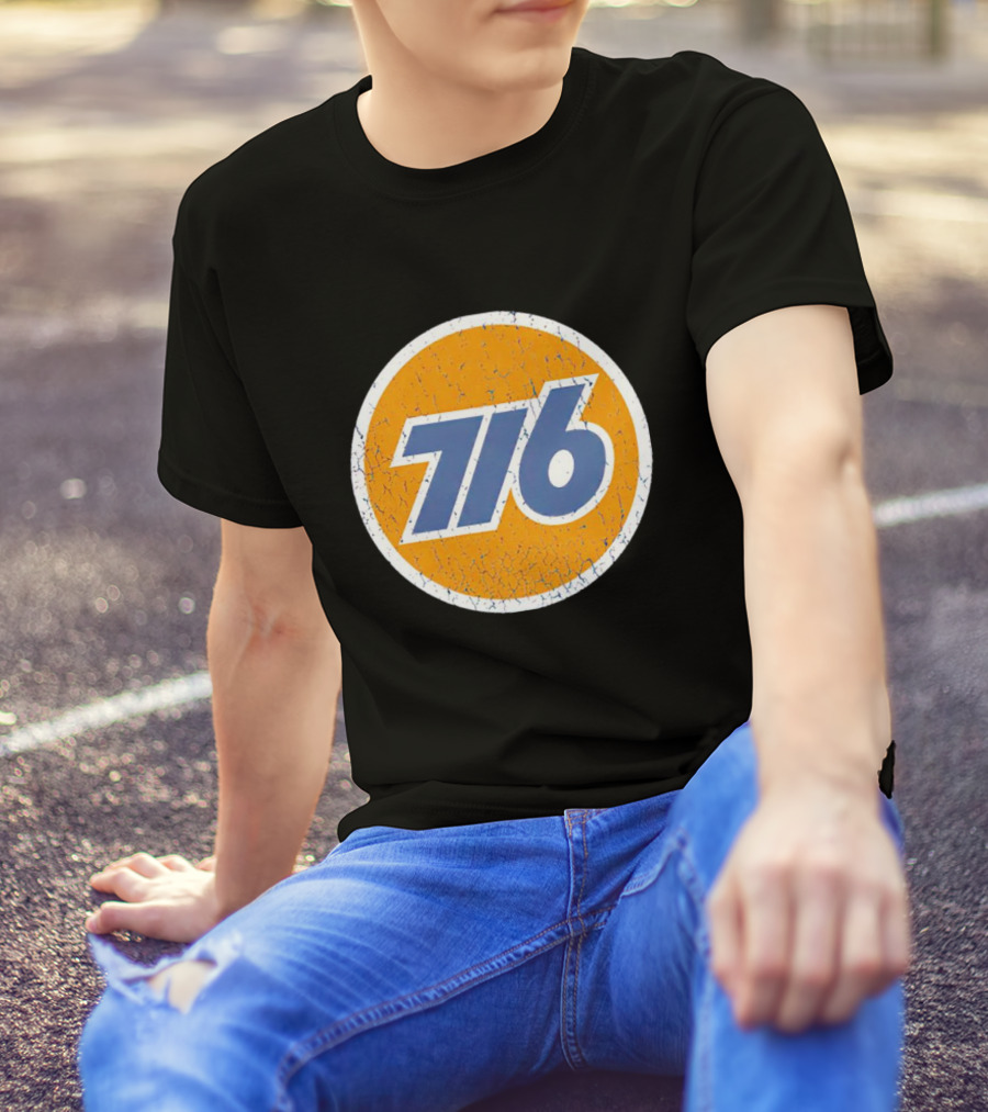 Union 76 Vintage Style 76 Gas Station Iconic T-Shirt