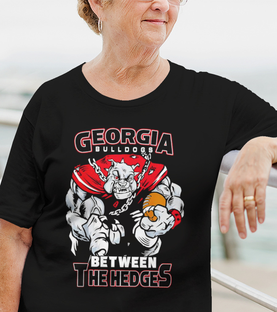 Georgia Bulldogs Between The Hedges Bulldogs Mascot Football T-Shirt