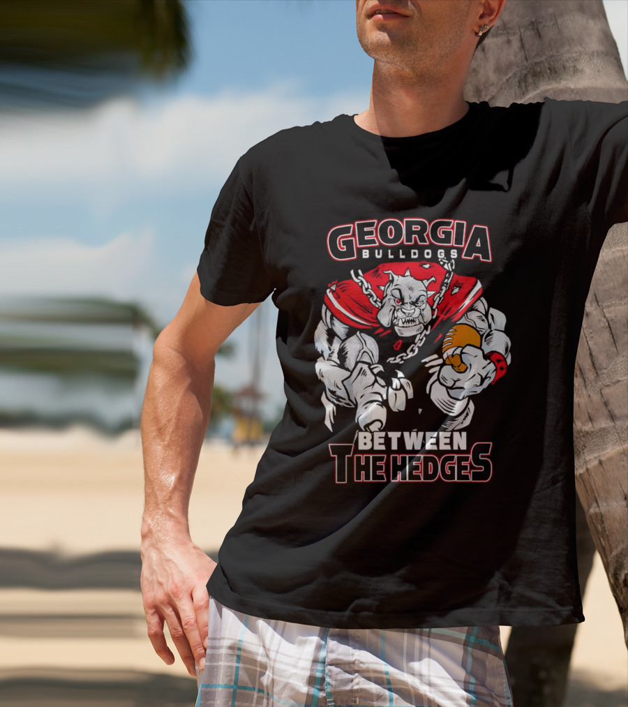 Georgia Bulldogs Between The Hedges Bulldogs Mascot Football T-Shirt