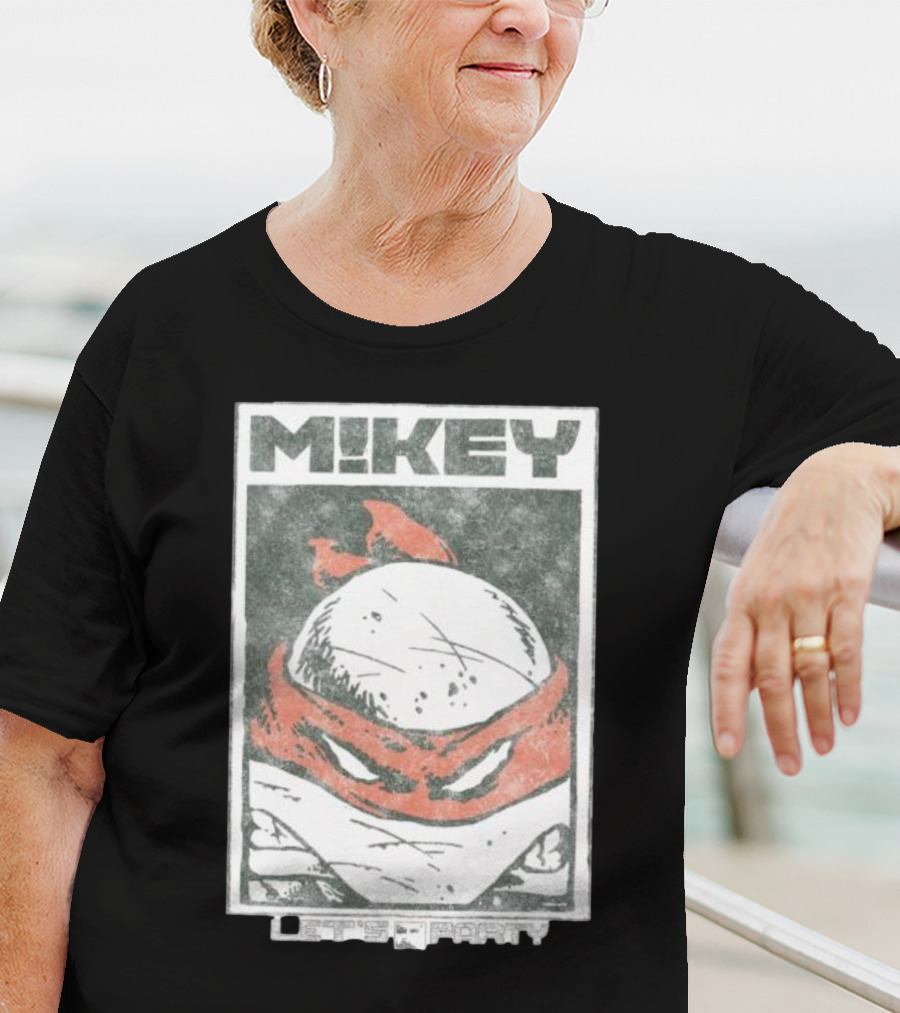MIKEY Let's Party Teenage Mutant Ninja Turtles Retro Comic T-Shirt