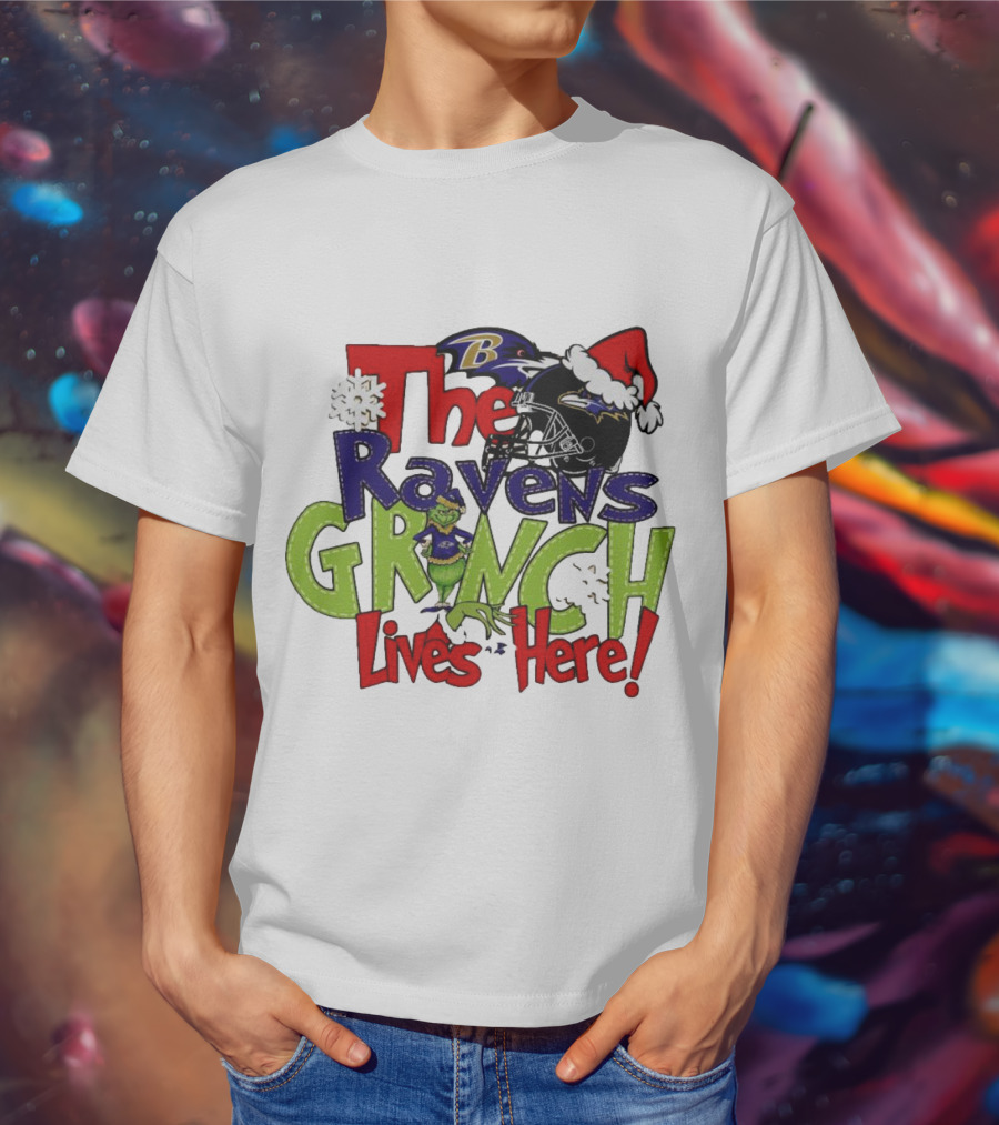 The Ravens Grinch Lives Here Christmas Ravens Logo Santa Hat T-Shirt