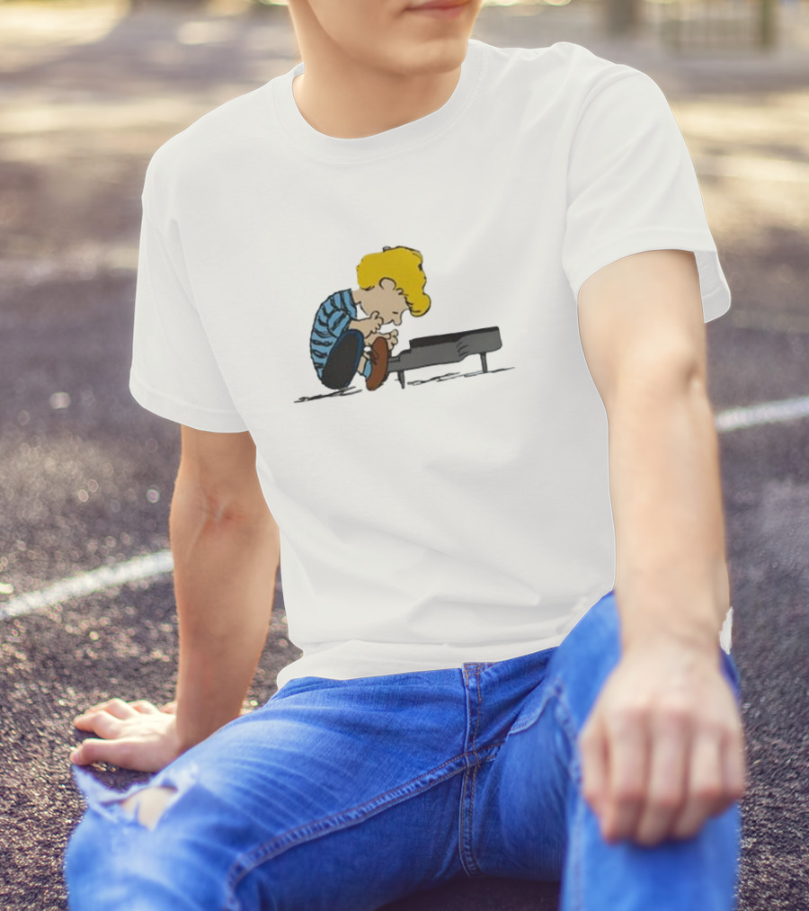 Peanuts Schroeder Piano Player Iconic Comic Strip Character T-Shirt