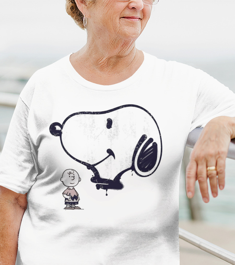 Snoopy And Charlie Brown Graffiti Iconic Character T-Shirt