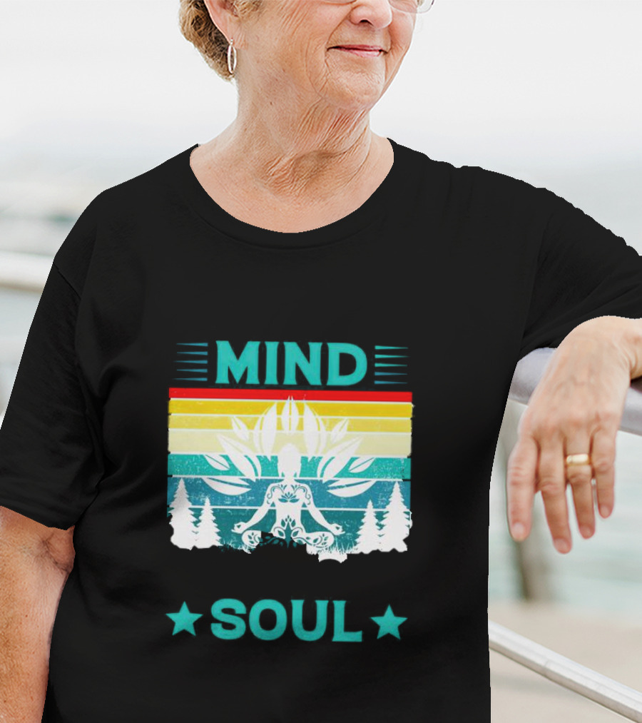 LOSE YOUR MIND FIND YOUR SOUL Yoga Meditation Retro Vintage Rainbow Pine Trees T-Shirt
