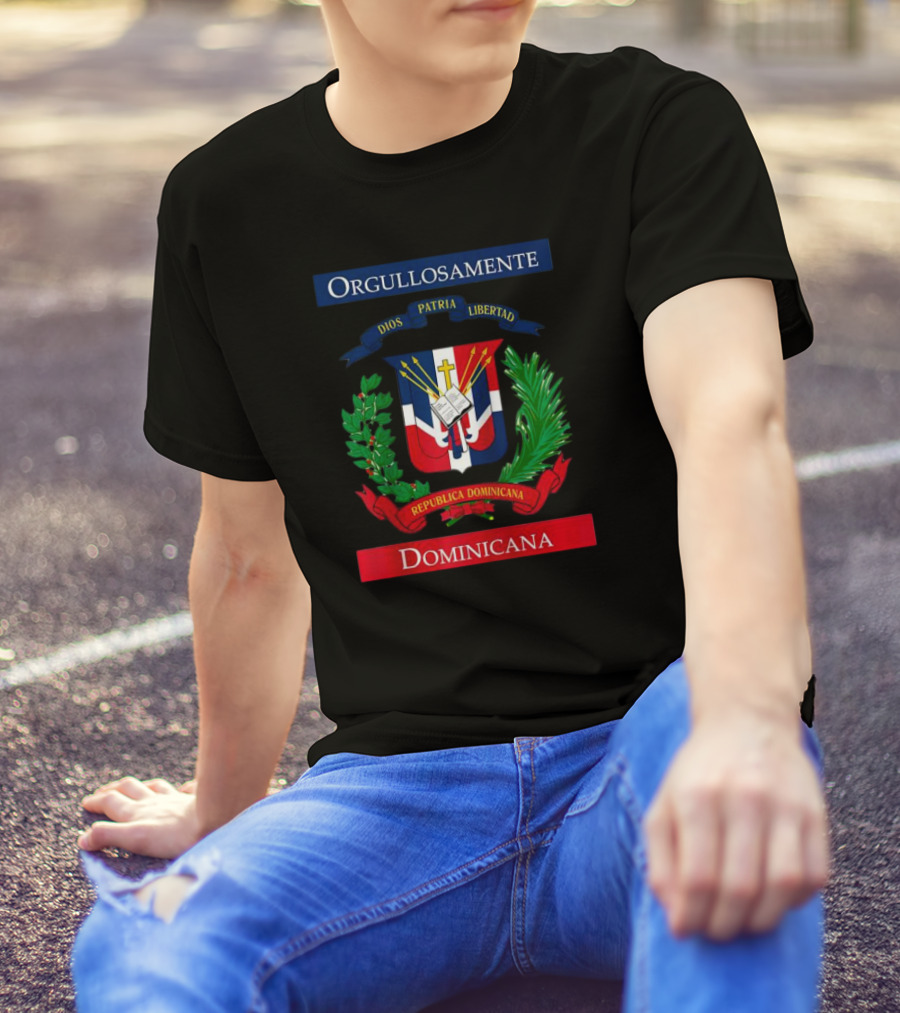Orgullosamente Dominicana Dios Patria Libertad República Dominicana Flag T-Shirt