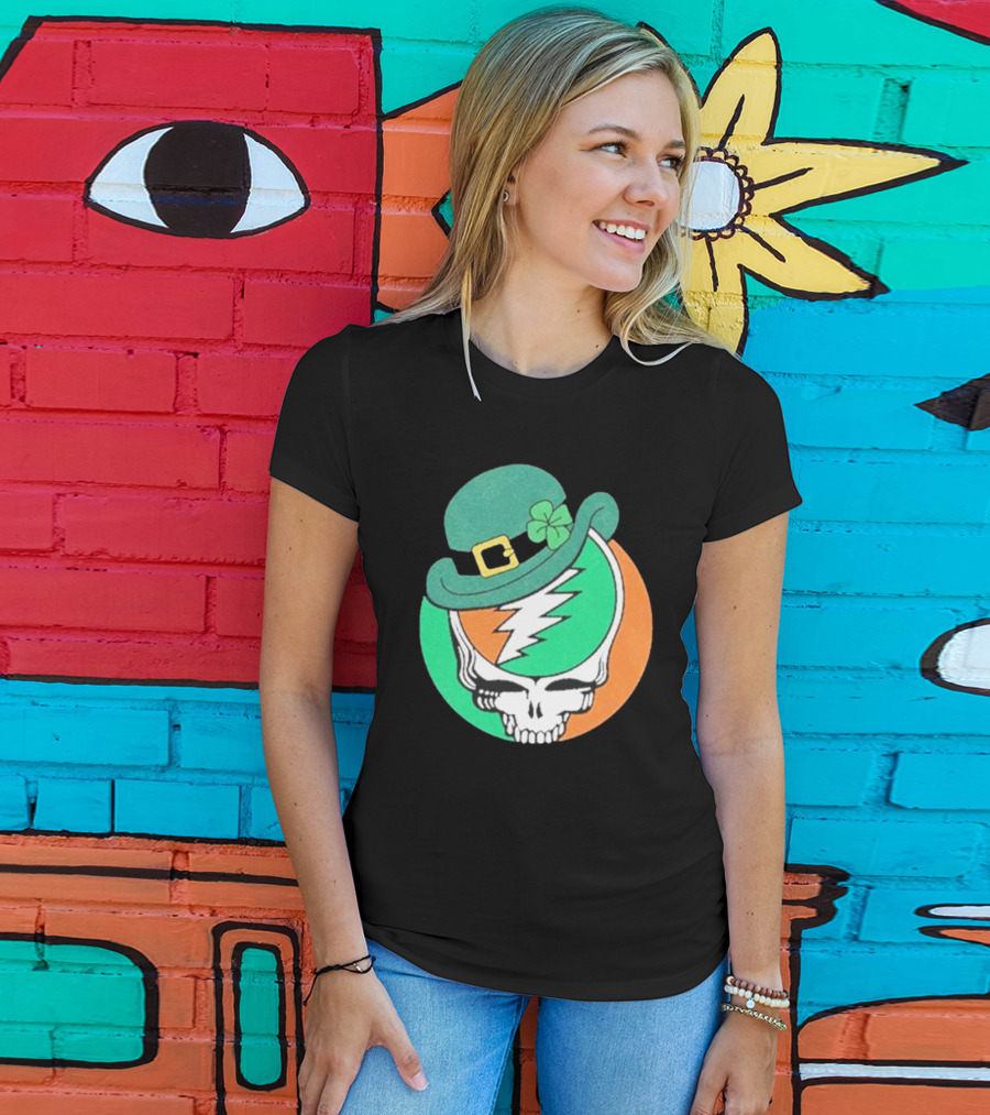 Happy St. Patrick’s Dead And Company Limited Skull In Shamrock Hat With Lightning Bolt T-Shirt