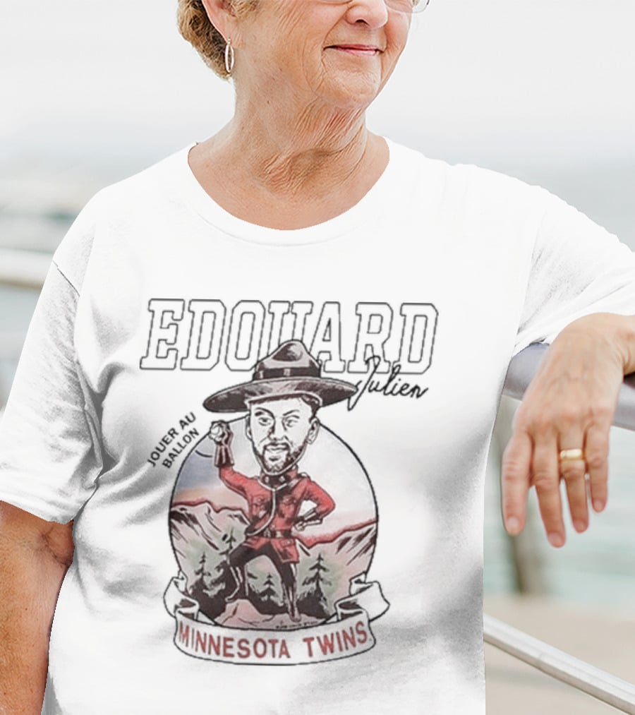 Edouard Julien Jouer Au Ballon Minnesota Twins T-Shirt