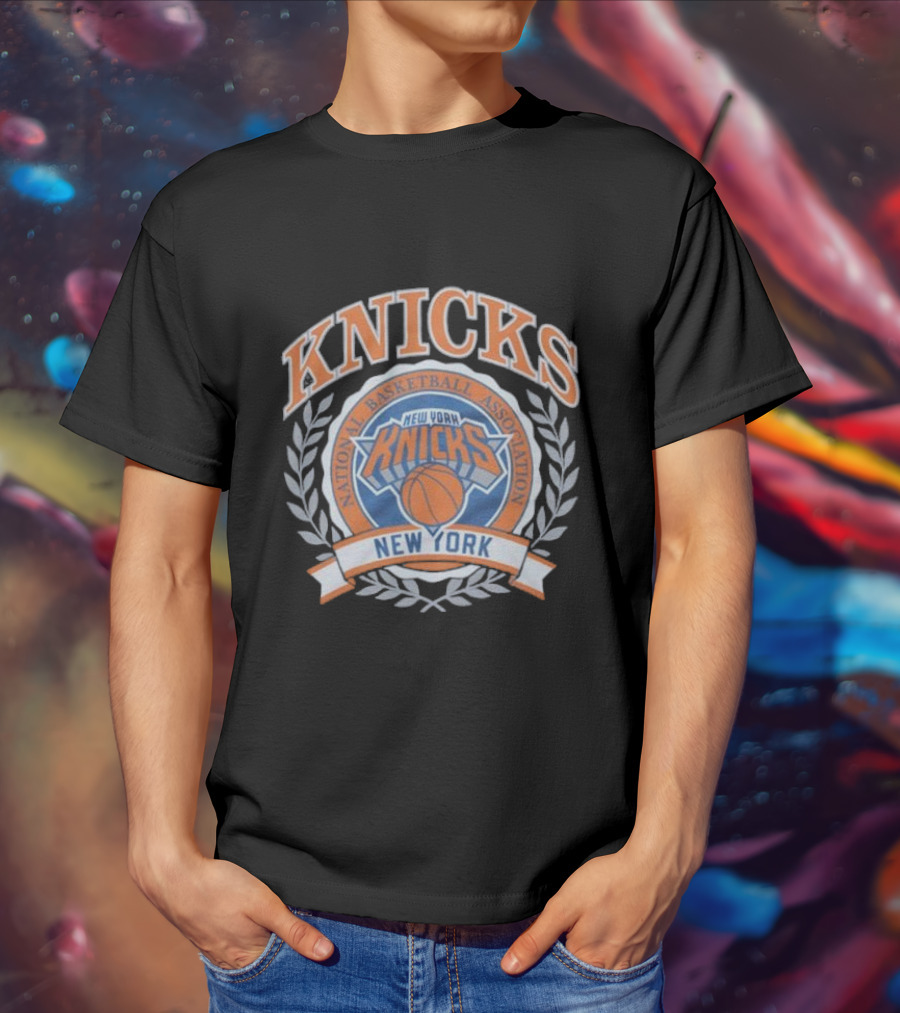 New York Knicks National Basketball Association Crest T-Shirt