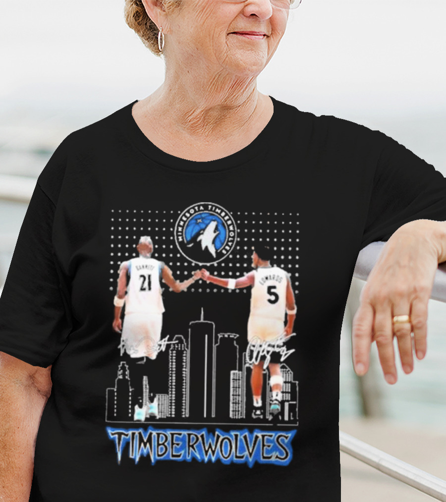 Minnesota Timberwolves Kevin Garnett Anthony Edwards Signatures City Skyline T-Shirt