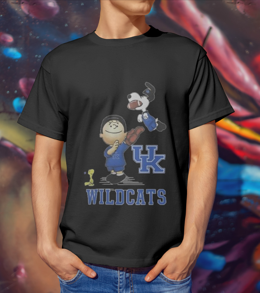 Snoopy Charlie Brown Woodstock UK Wildcats Peanuts T-Shirt