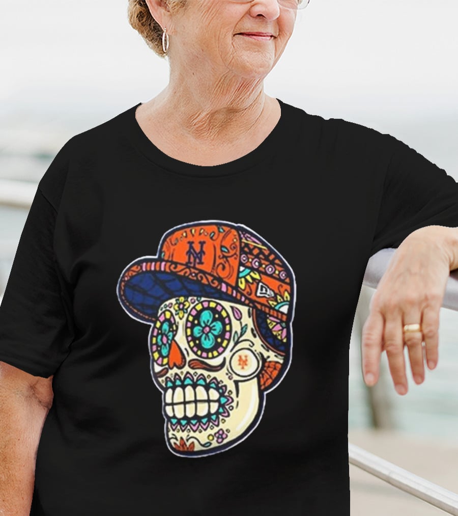 New York Mets New Era Black Sugar Skull Cap T-Shirt