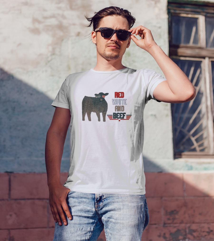 Red White And Beef American Cattle With Patriotic Sunglasses T-Shirt