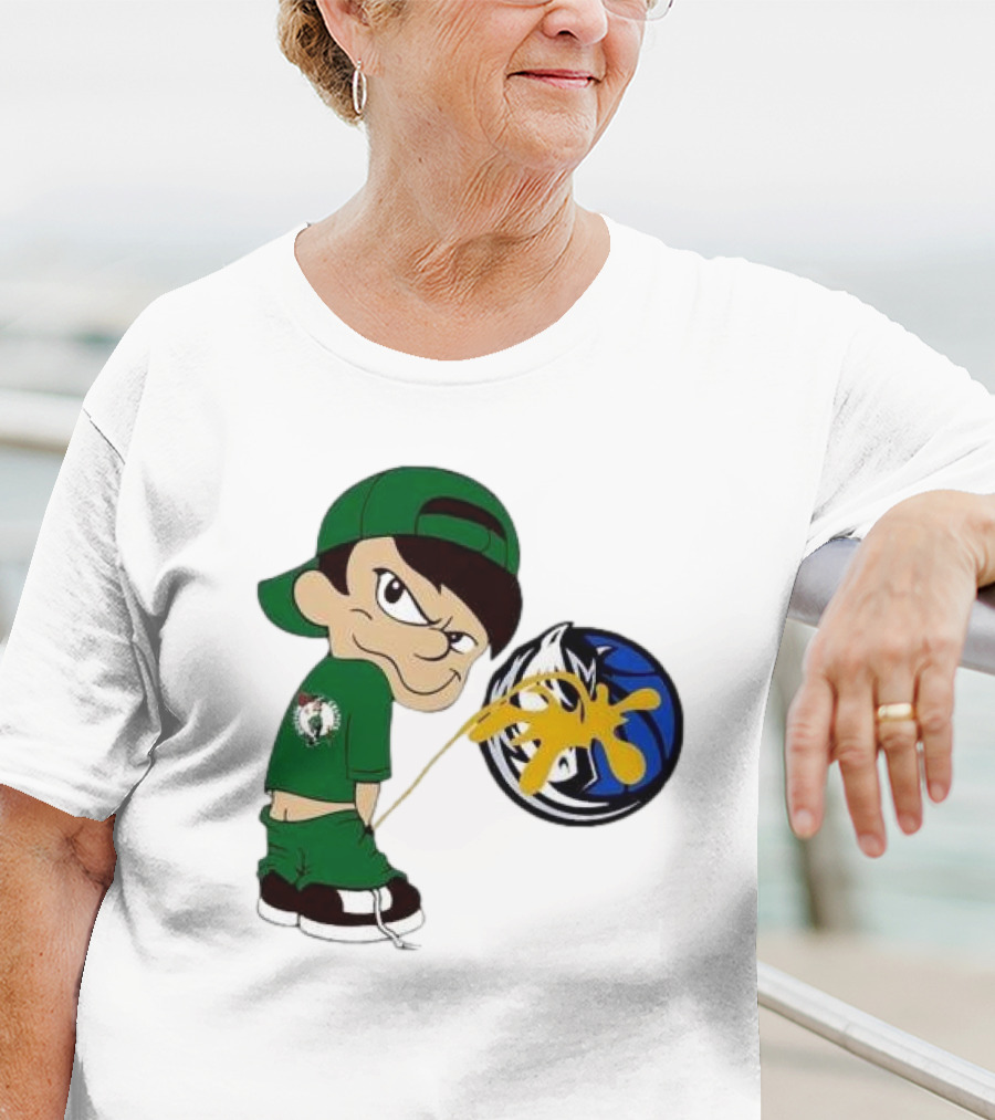 Little Boy Boston Celtics Piss On Dallas Mavericks Logo T-Shirt
