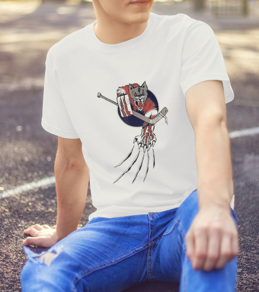 Player Goalie Beast Ice Panther Cat Cougar Hockey Claws T-Shirt
