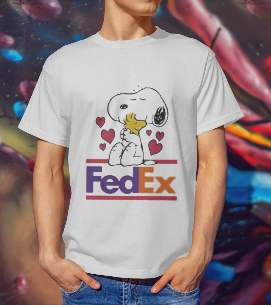 Snoopy Woodstock Hugs Hearts FedEx T-Shirt