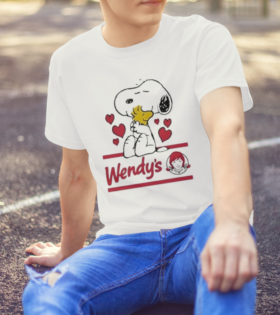 Snoopy Woodstock Hearts Wendy's T-Shirt
