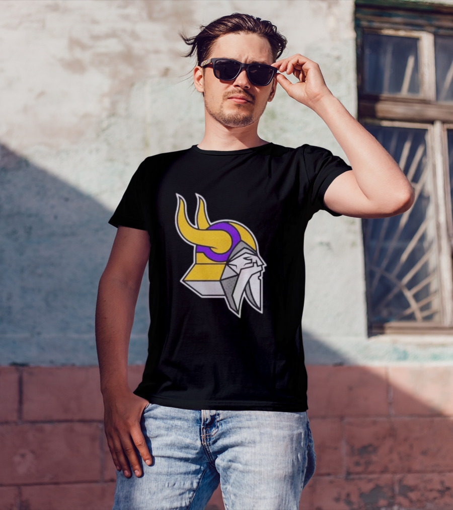 Minnesota Vikings The Chaos Bringers Viking Head T-Shirt