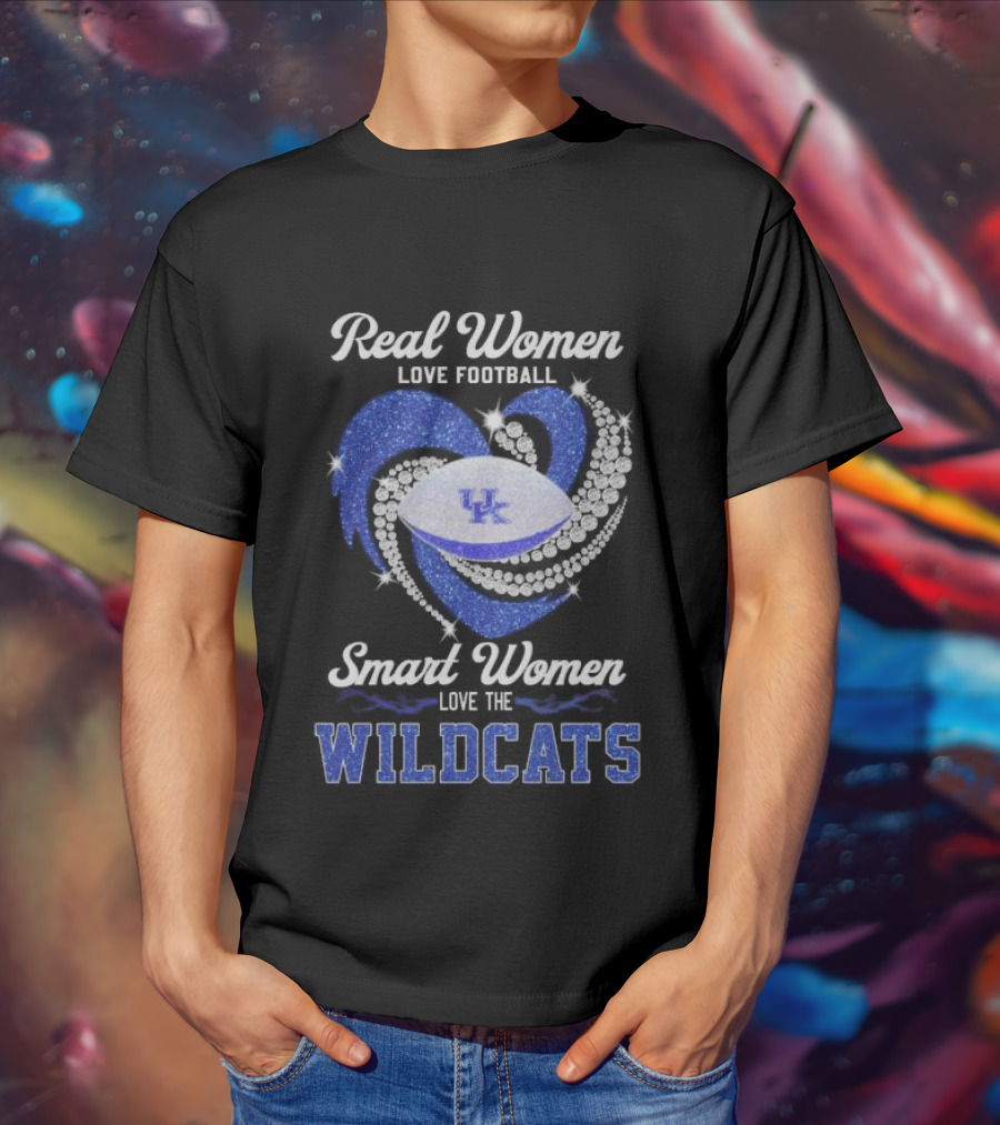 Real Women Love Football Smart Women Love The Wildcats UK Diamond Heart T-Shirt