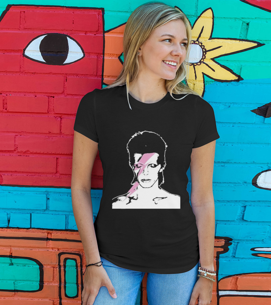 Ziggy Stardust Pink Lightning Bolt Iconic Tribute Carrie Bradshaw Connection T-Shirt