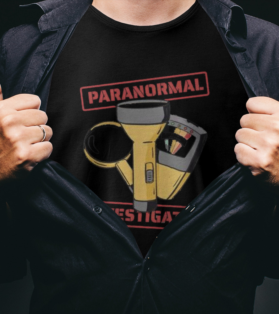 Paranormal Activity Investigator Halloween Kids Flashlight Magnifying Glass Tool T-Shirt