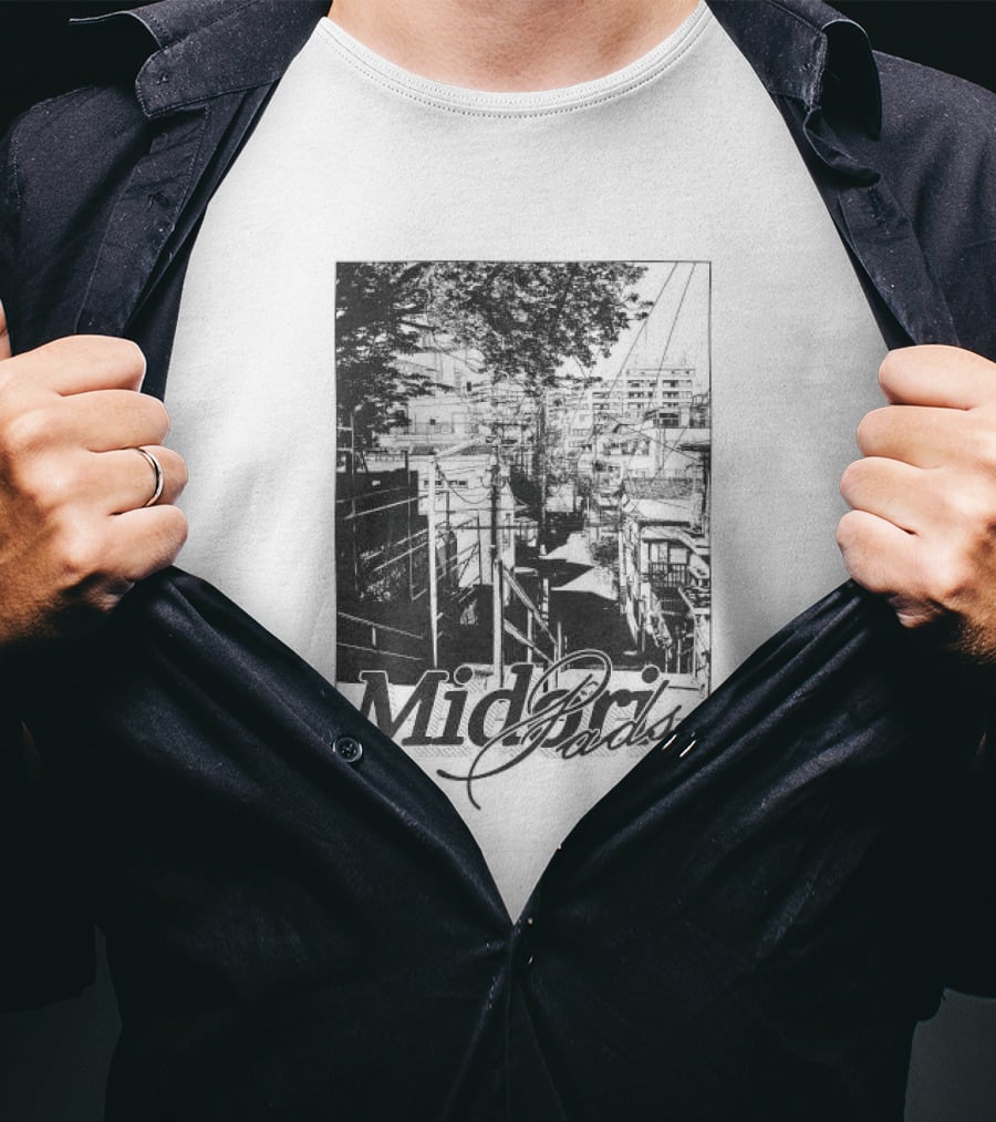 Midori Pads Midori Japan City Street Scene Urban Landscape T-Shirt