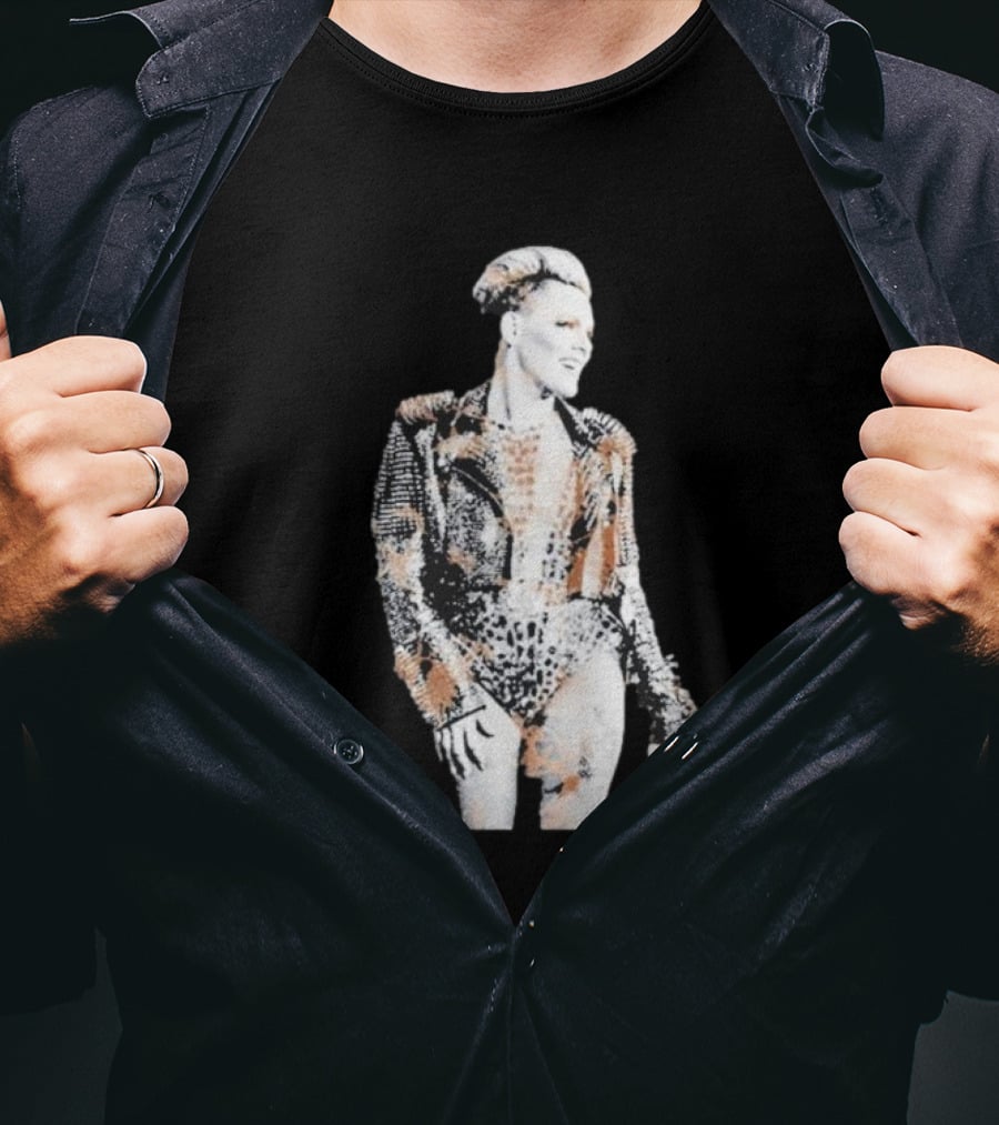 Pink Trustfall Bleach Rock Star Bold T-Shirt