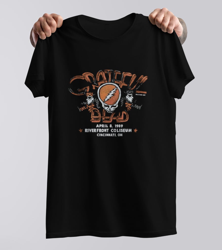 Grateful Dead April 8 1989 Riverfront Coliseum Cincinnati OH T-Shirt