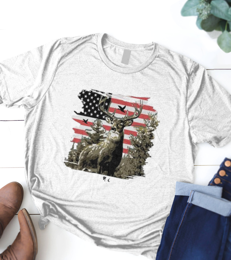 American Buck Cardin Mccoy Deer Forest Flag Scene T-Shirt
