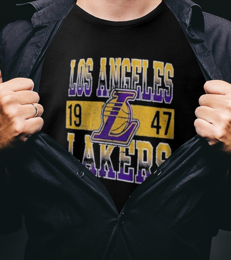Los Angeles Lakers 1947 Logo Enzyme Washed Oversized Men’s New Era Black T-Shirt