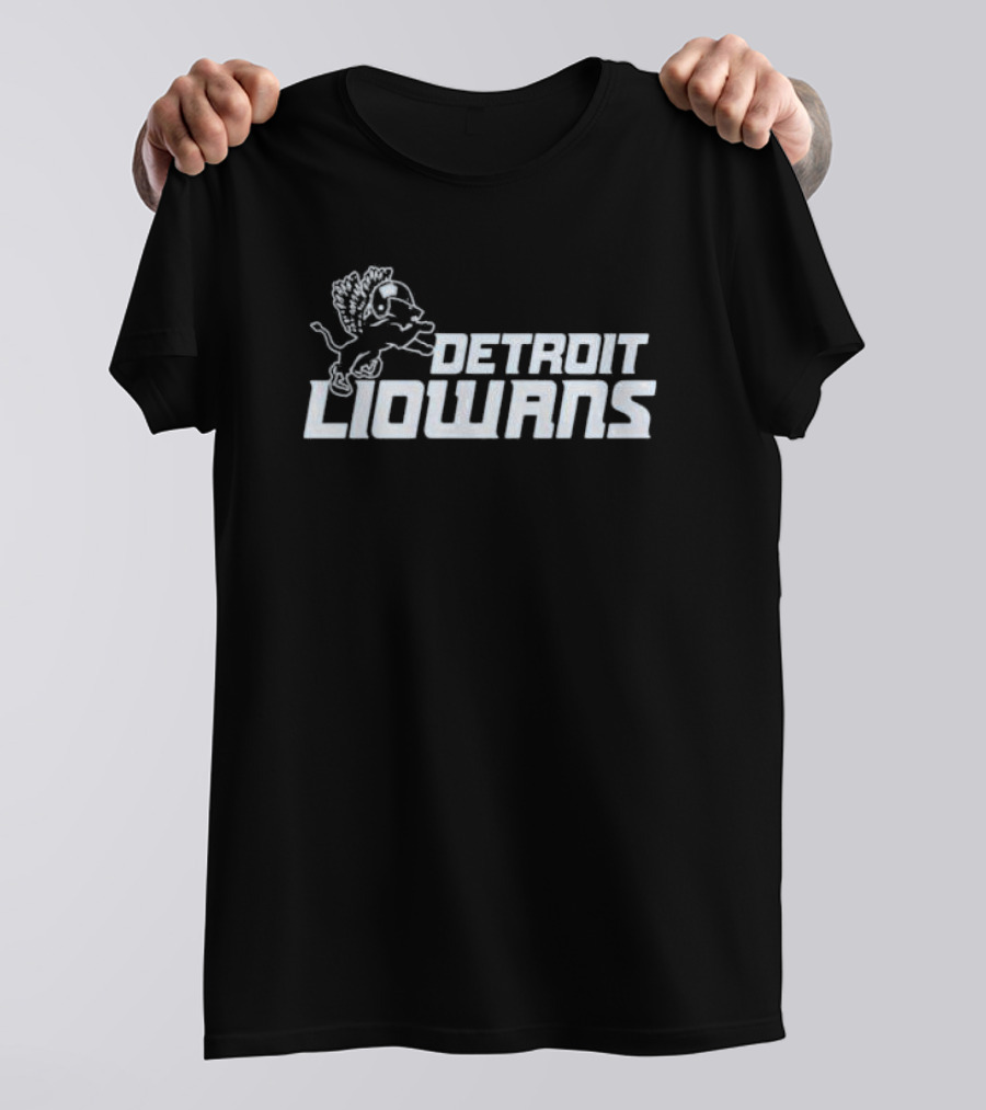 Detroit Liowans Vintage Retro Sports T-Shirt