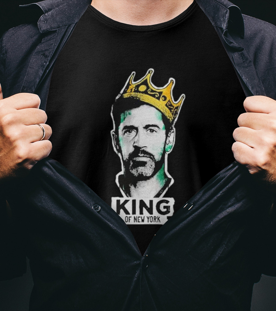 Aaron Rodgers King Of New York Wearing Crown T-Shirt