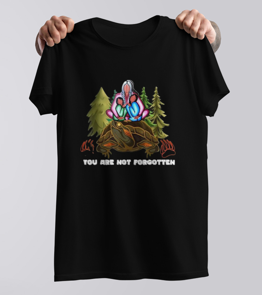 You Are Not Forgotten Native American Women MMIW Awareness Turtle And Tree Symbolism T-Shirt
