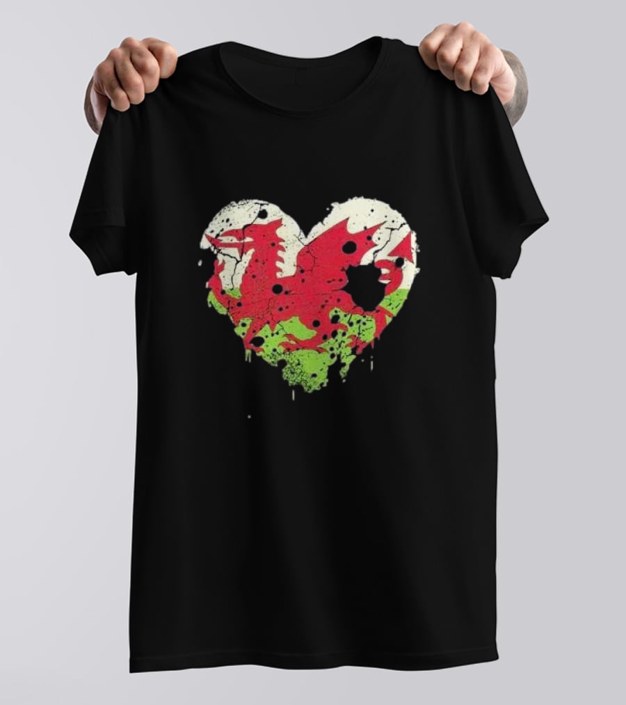 Love Flag Wales Welsh Football Rugby Heart Dragon T-Shirt
