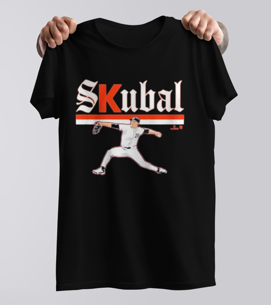 Skubal Pitching Action Vintage Style 24 T-Shirt