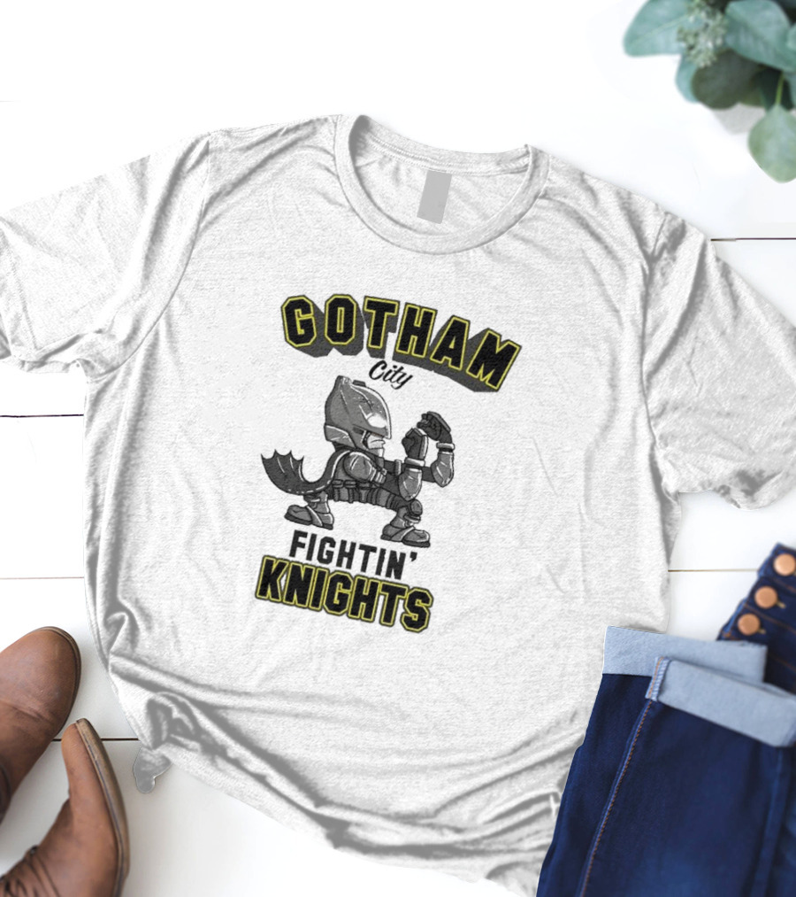 Gotham City Fightin’ Knights Batman Comic Style Armor Pose T-Shirt