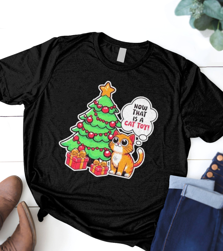 Now That Is A Cat Toy A Cute Orange Cat With Wide Eyes Next To Decorated Christmas Tree T-Shirt