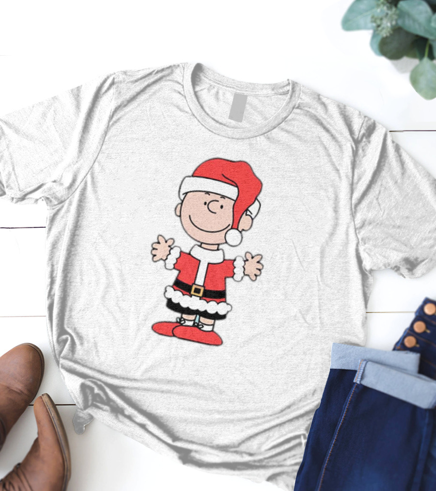 Charlie Brown Peanuts Christmas Santa Hat Holiday T-Shirt