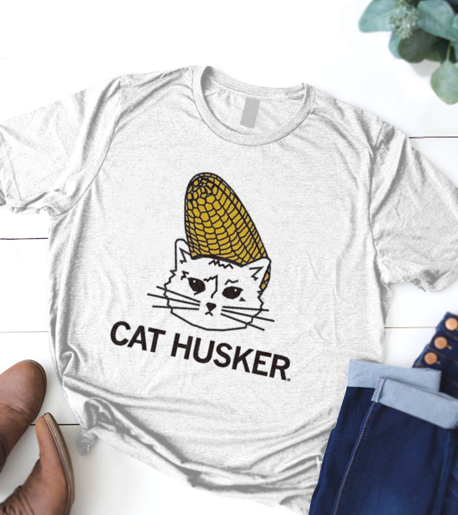 Cat Husker Corn Cat Heavyweight T-Shirt