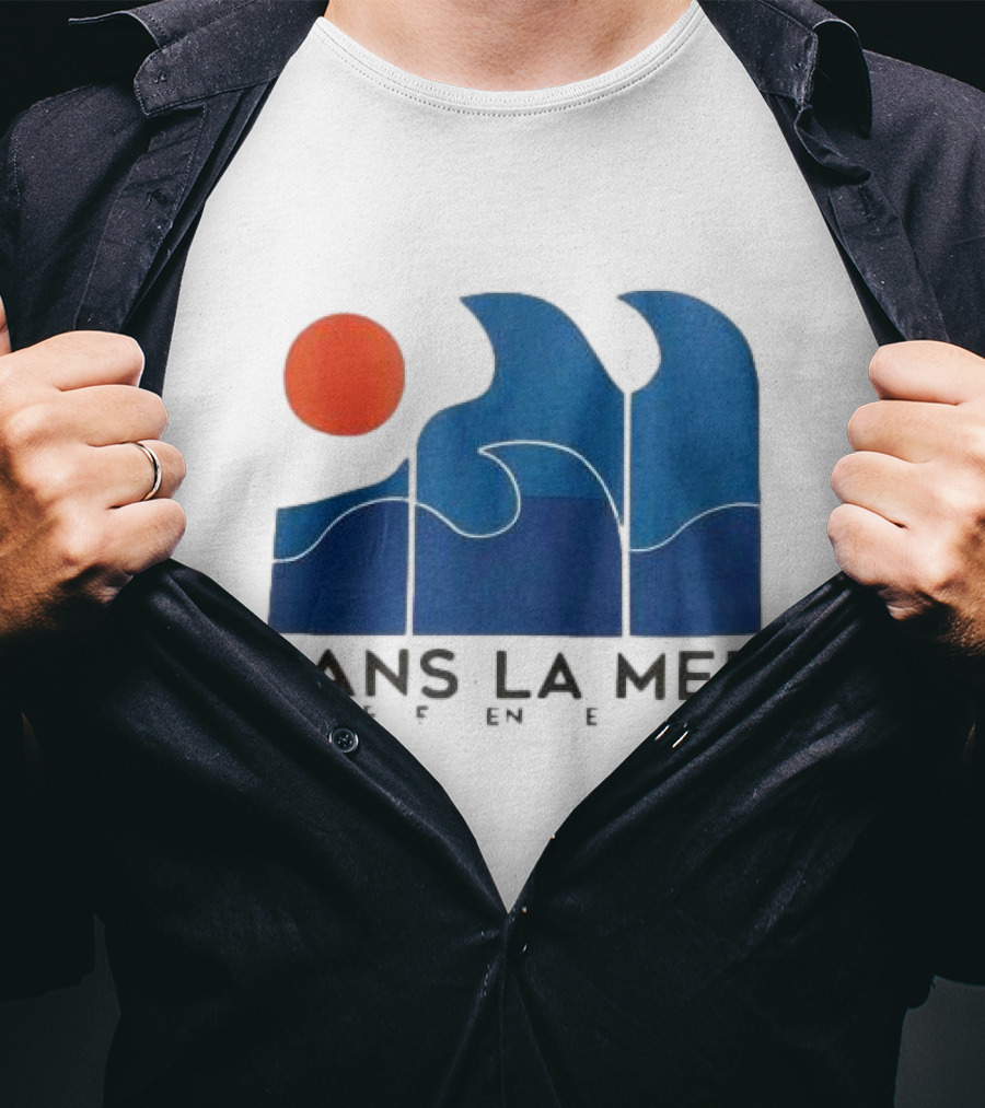 Dans La Mer Waves And Sun T-Shirt