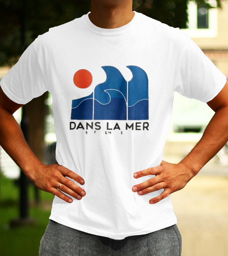 Dans La Mer Waves And Sun T-Shirt