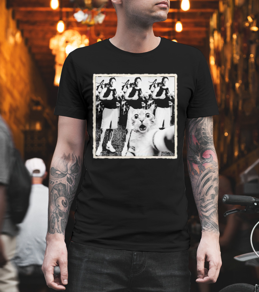 Cat Selfie With Taehyung Sasquatch And Cat Black And White Duplicate Thumbs Up T-Shirt