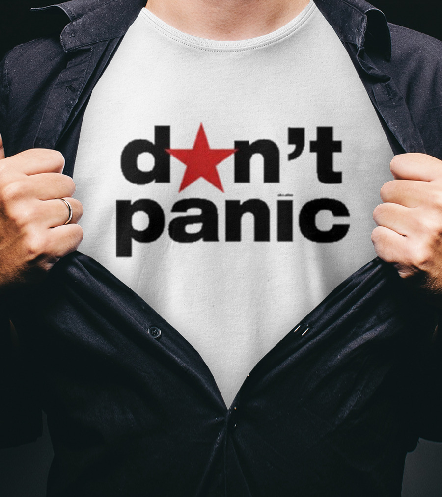 Lauren Sanderson Don't Panic Red Star Icon Text T-Shirt