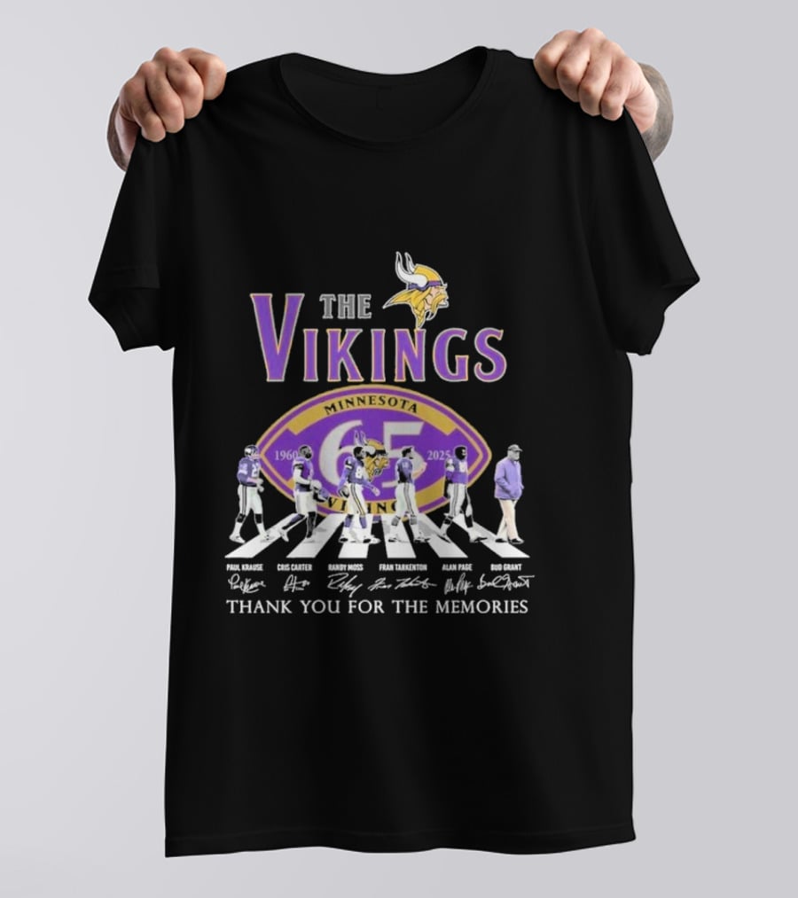 Minnesota Vikings Thank You For The Memories 1960-2025 Paul Krause Chris Carter Randy Moss Fran Tarkenton Alan Page Bud Grant T-Shirt