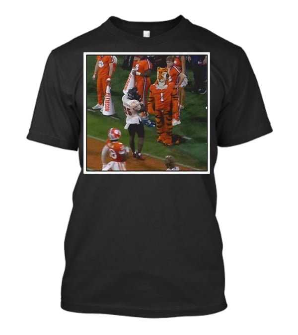 Clemson Tigers Mascot And Louisville Cardinals Player On Sideline T-Shirt