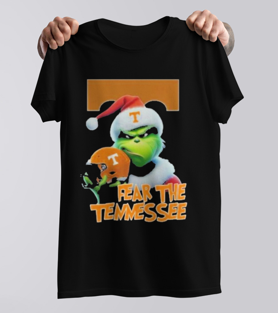 Fear The Tennessee Volunteers Grinch Football Helmets T-Shirt