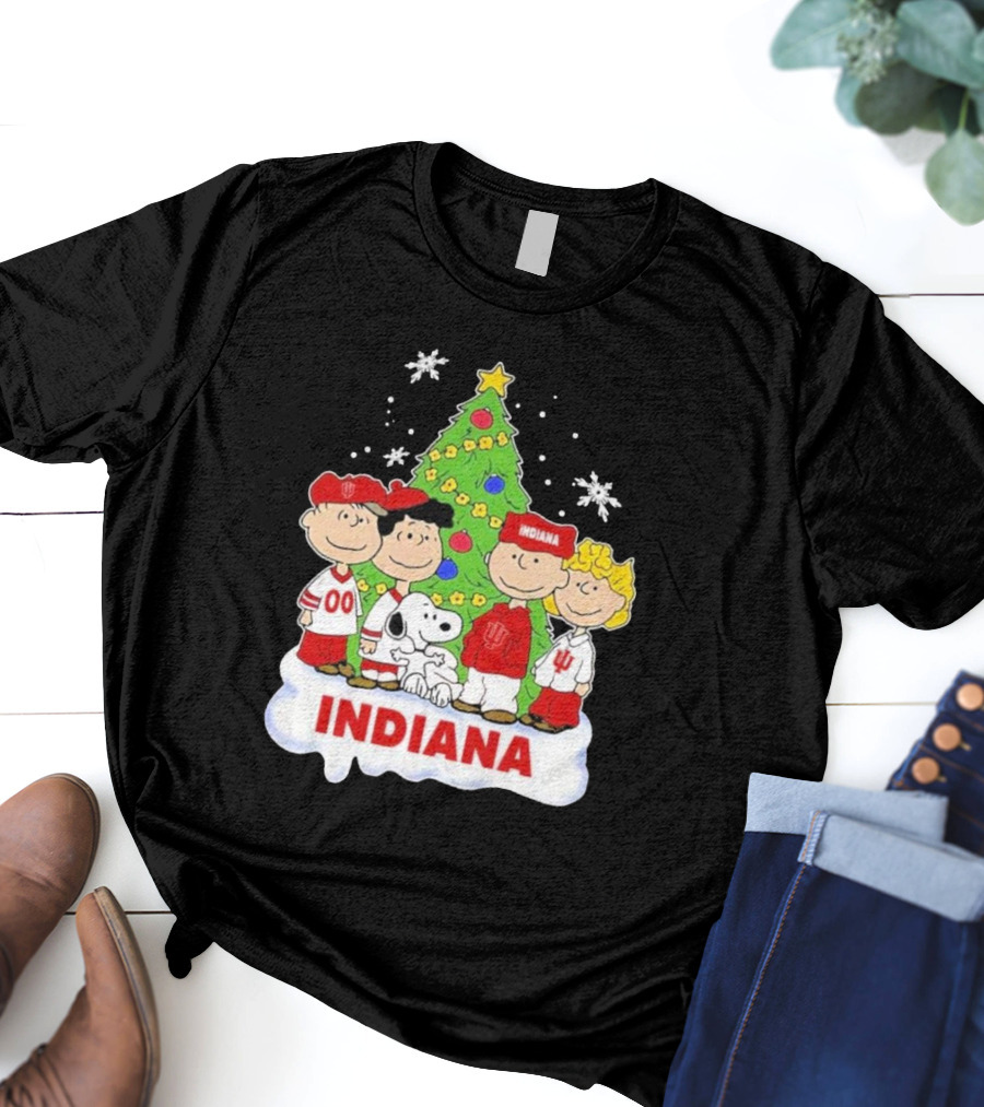 Indiana Hoosiers Snoopy Peanuts Christmas Tree Charlie Brown Lucy Linus T-Shirt