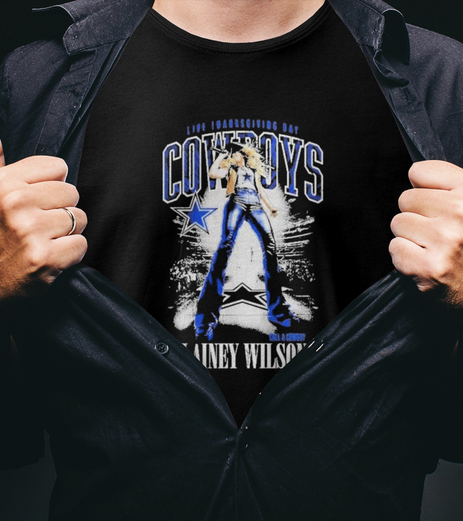 Live Thanksgiving Day Cowboys Call A Cowboy Lainey Wilson T-Shirt