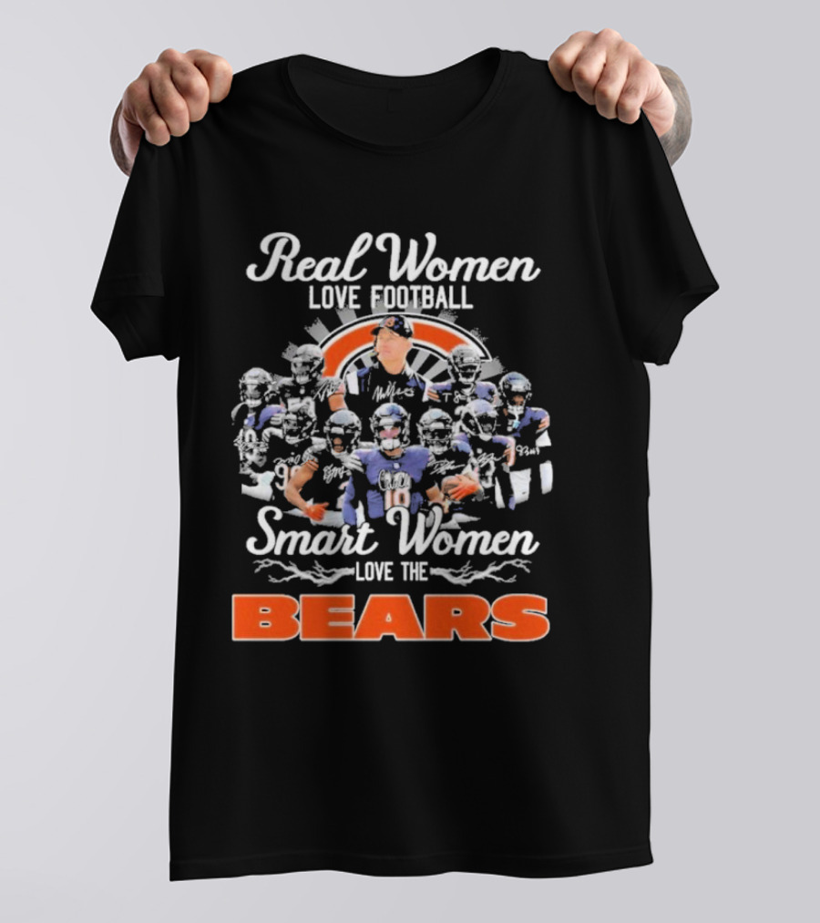 Real Women Love Football Smart Women Love The Bears T-Shirt