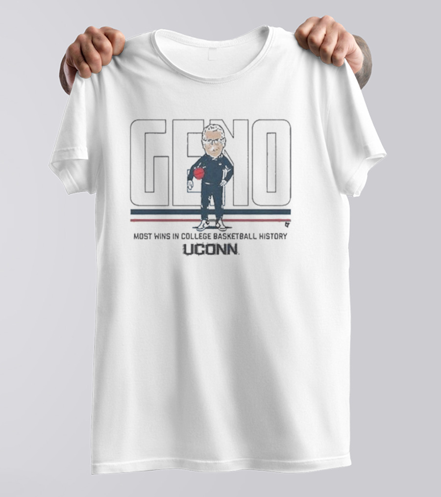 UConn Basketball Geno Auriemma Most Wins In College Basketball History T-Shirt