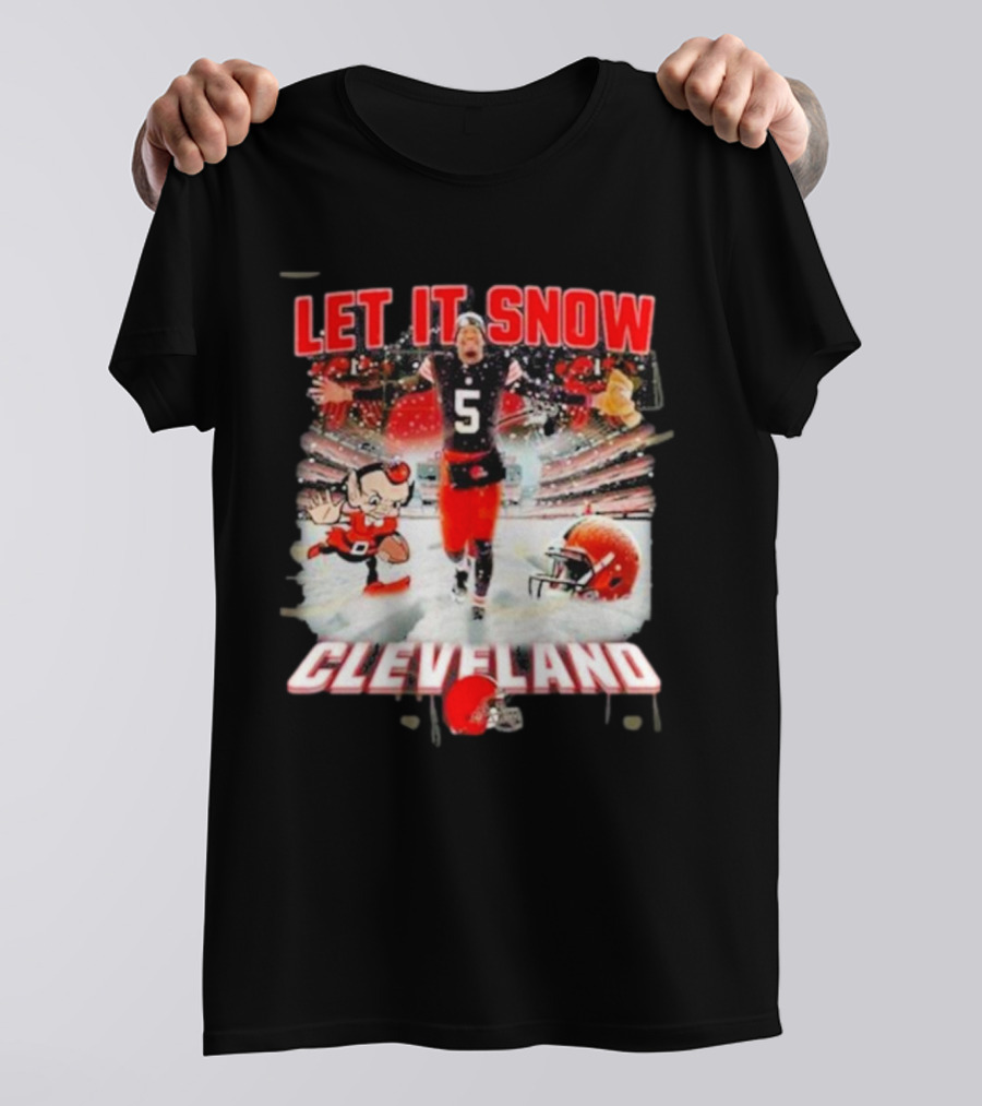 LET IT SNOW CLEVELAND BROWNS FOOTBALL HELMET T-Shirt